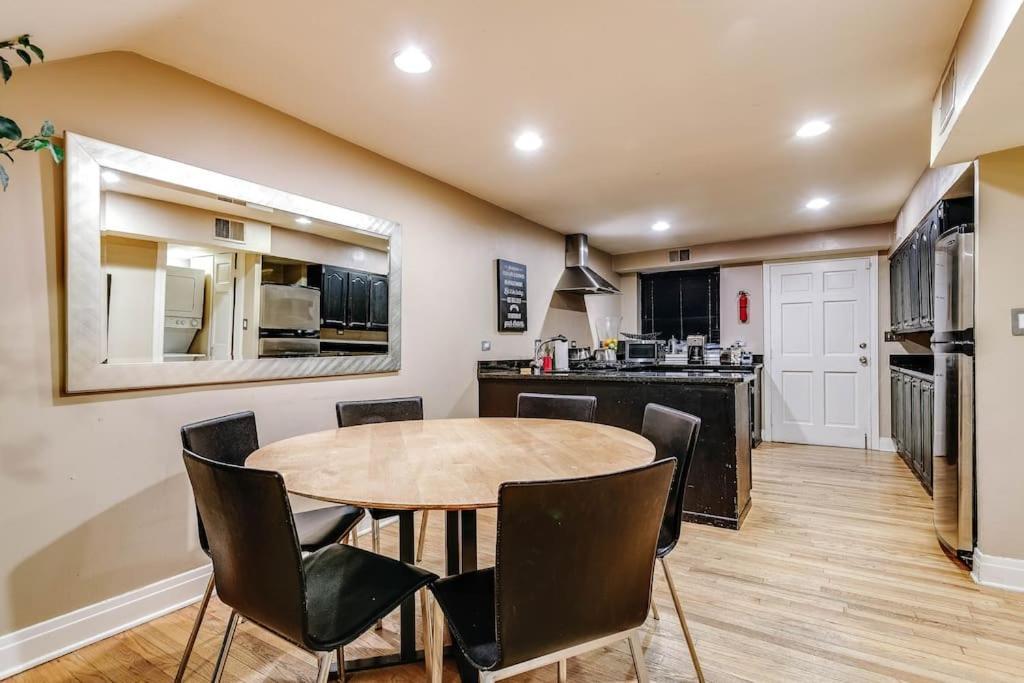 דירות שיקגו Brownstone In Gold Coast מראה חיצוני תמונה