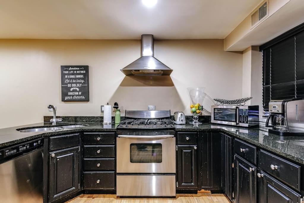 דירות שיקגו Brownstone In Gold Coast מראה חיצוני תמונה
